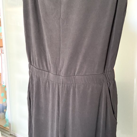 NWOT Banana Republic Black sandwash super soft jumpsuit size XS - Picture 3 of 10